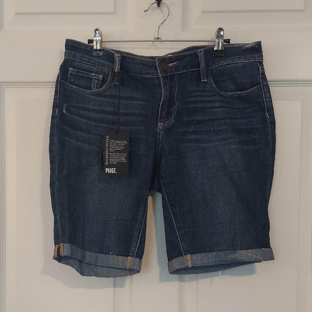 PAIGE Jax Knee Short Denim Bermuda Shorts NWT Sz. 28